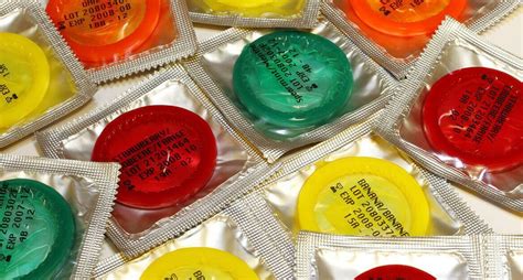 Blowjob ohne Kondom gegen Aufpreis Prostituierte Breitenfurt bei Wien